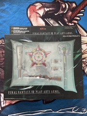 2008 SQUARE ENIX FIGURE FINAL FANTASY VII PLAY ARTS – ARMS WEAPONS SET – NEW