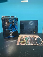 DC McFarlane Catwoman Theatrical Edition Batman Returns 7″ Figure w/ FREE POSTER