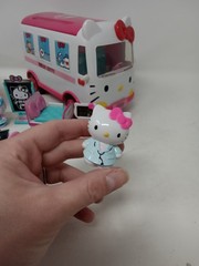 Hello Kitty Ambulance Helicopter Figures & Accessories 2014 Sanrio