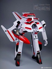 Transform G1 Jetfire FG Model FG-01 Macross VF1S Deluxe Ver. MISB US Seller