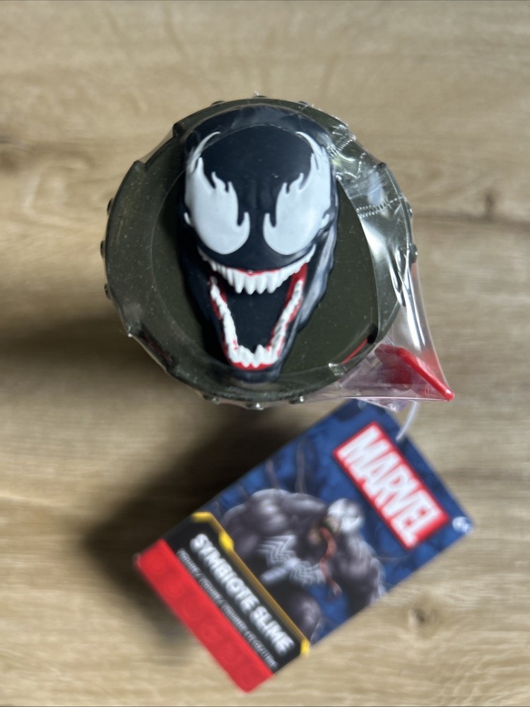 Disney Marvel Spider-Man Symbiote 4 Oz Slime
