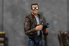Marvel Legends Peter Parker Spiderman Camera **CAMERA ONLY ** Accessory 1/12