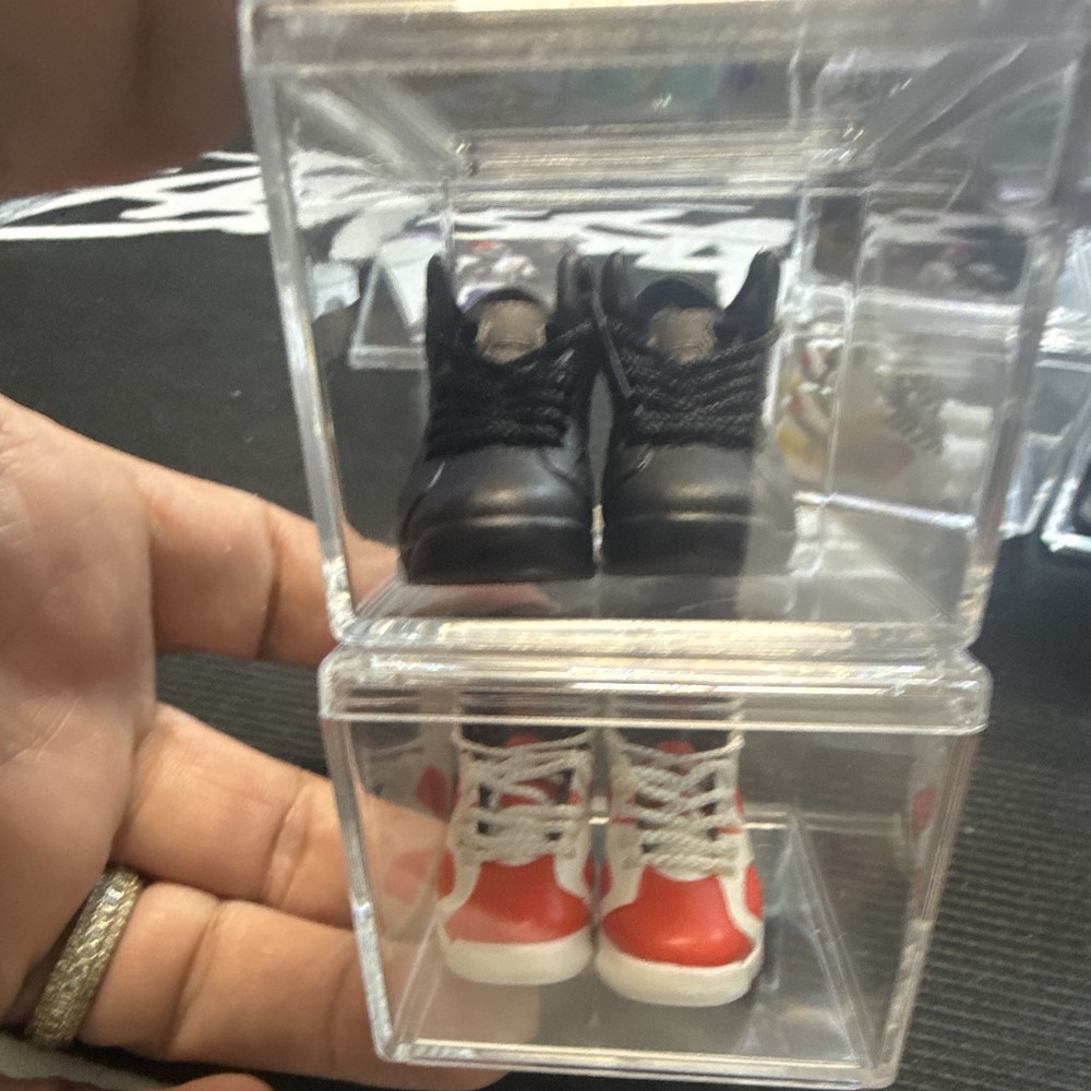 Jordan Miniature Sneaker Shoes Set (2 Pairs) Black White Red Blue