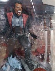 McFarlane Toys Blade Marvel 1:6th Scale Collectible CHASE Red Platinum Edition