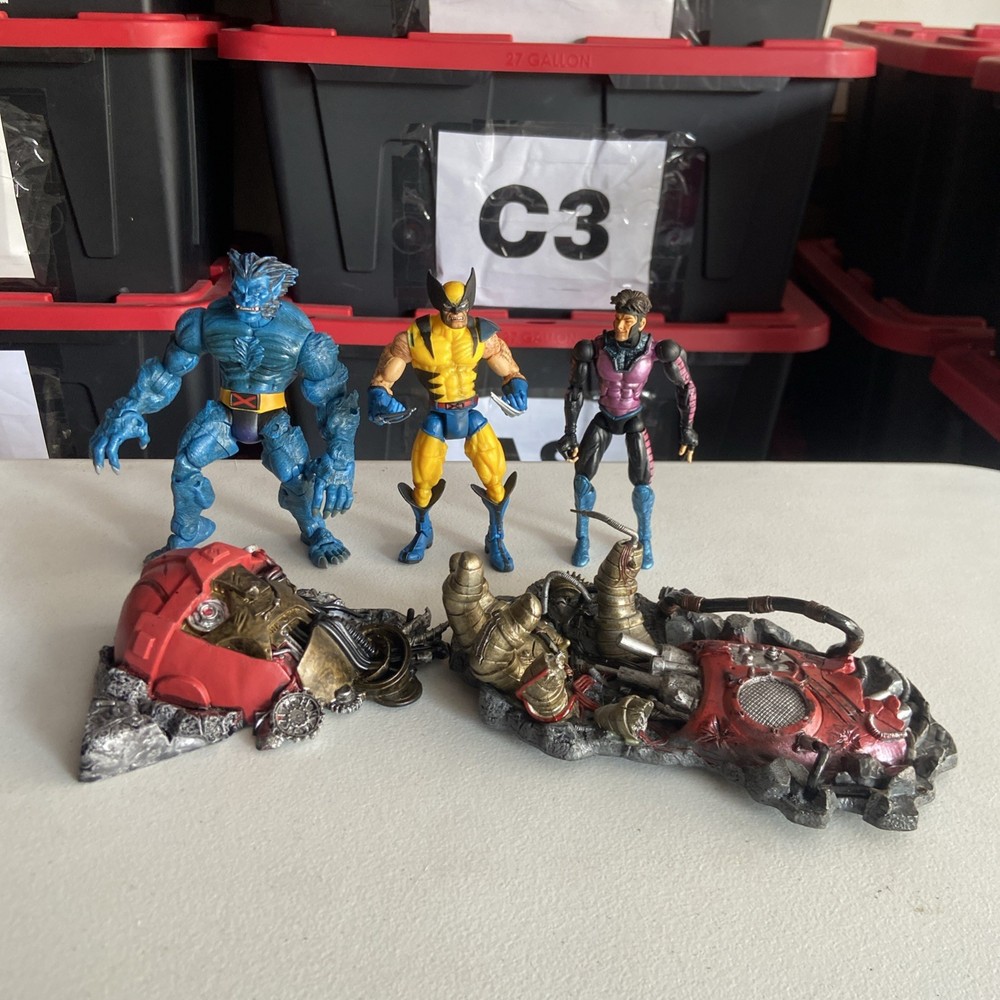 Marvel Legends Toybiz Fogure And Base Lot – Beast Wolverine Gambit