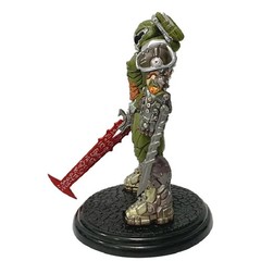 21cm Doom Slayer Eternal Demon Hunter Arkham Standing Posture Collectible Model